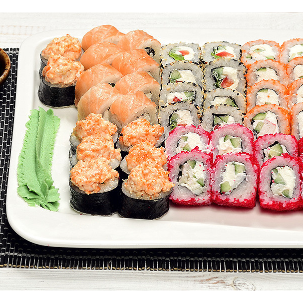 суши, роллы,  японское блюдо, фотограф предметный, food photo,  фуд фотограф в ташкенте, фуд фото,